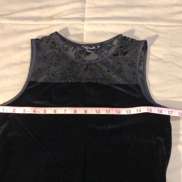 My Michelle stretch Lace/Velvet Dress - Med - Picture 5 of 8